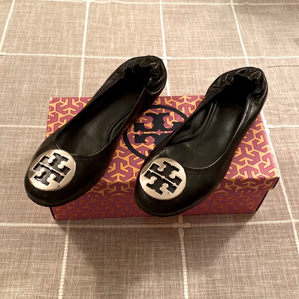 Worn once! Tory Burch Reva Ballet flat black - 9.5